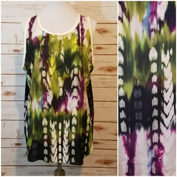 Mossimo Supply Co. Tops - 3/$20 Mossimo Watercolor Top
